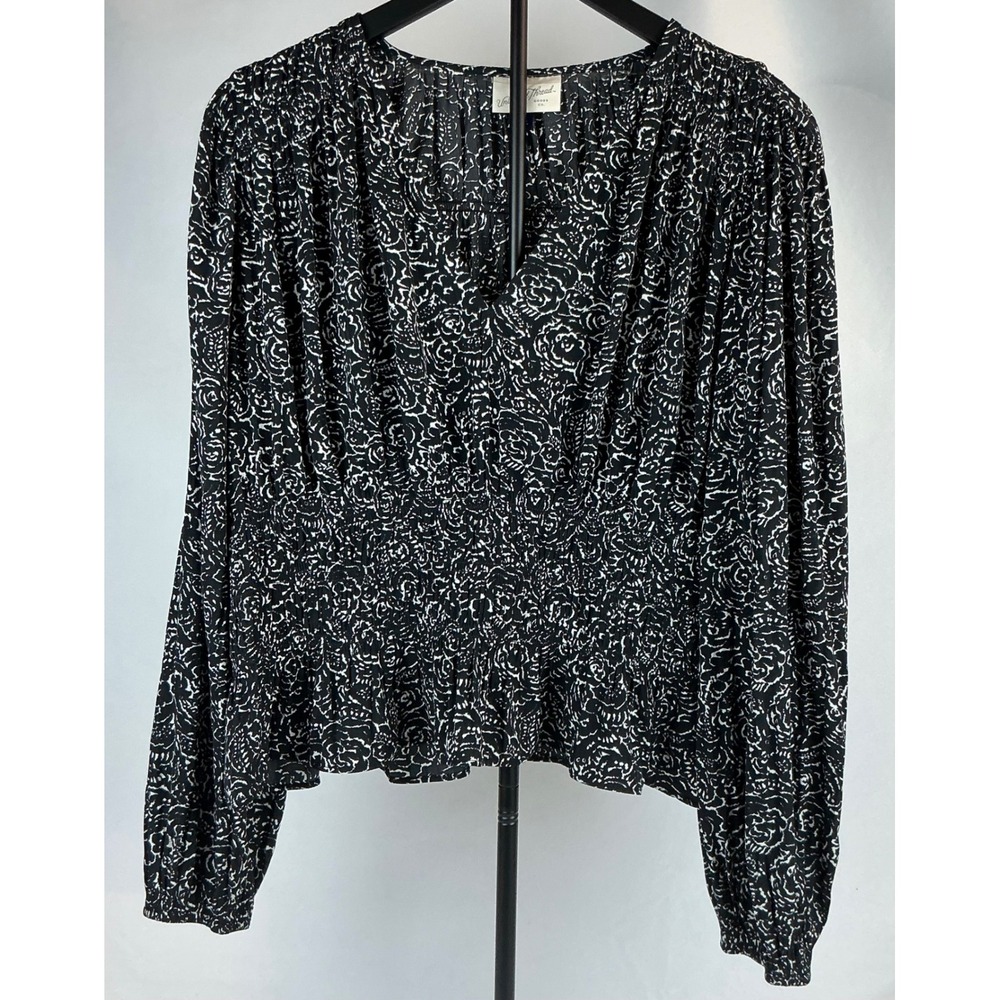Universal Thread Black Floral Long Sleeve Smocked Blouse Lightweight Casual Top